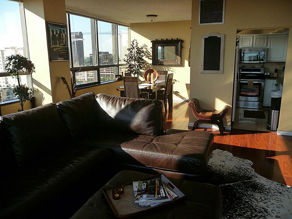 1st image of 5150 Hidalgo St Unit 1206