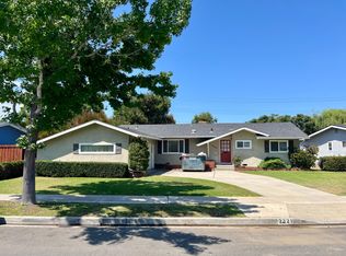 2321 College Dr, Costa Mesa, CA 92626