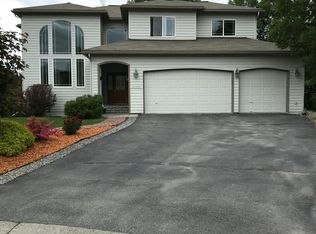 12448 Chokecherry Cir, Anchorage, AK 99515