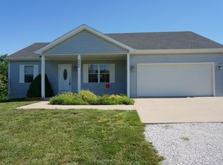 2699 E Alfalfa Dr, Columbia, MO 65202