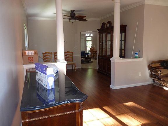 2nd image of 42750 Evening Breeze Ct