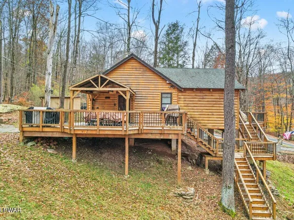 123 Beechwood Cove Rd, Greentown, PA 18426