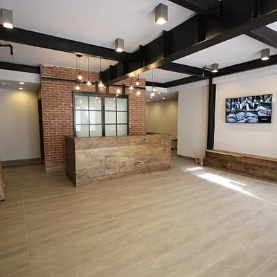 Rented by Nooklyn NYC LLC | media 31