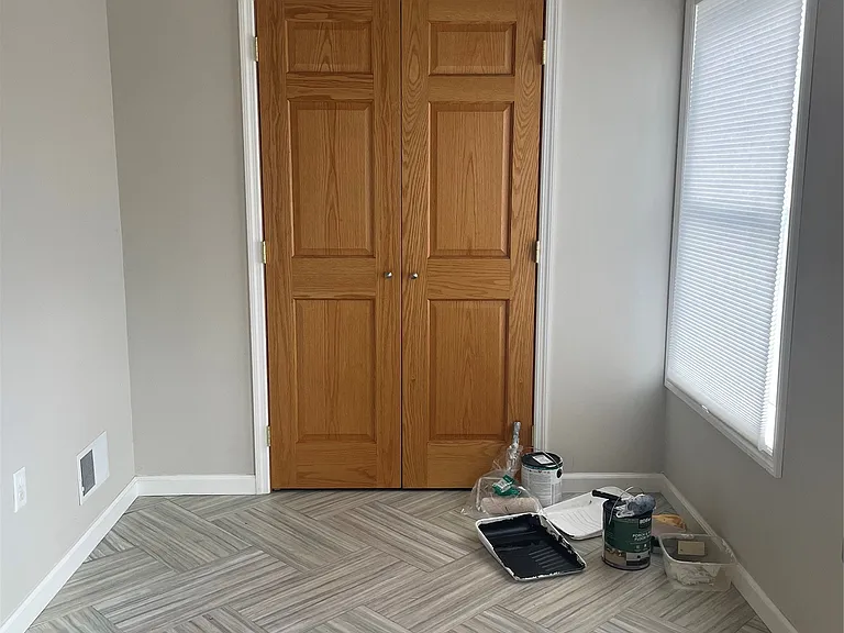 123 Robble Ave — Photo 5