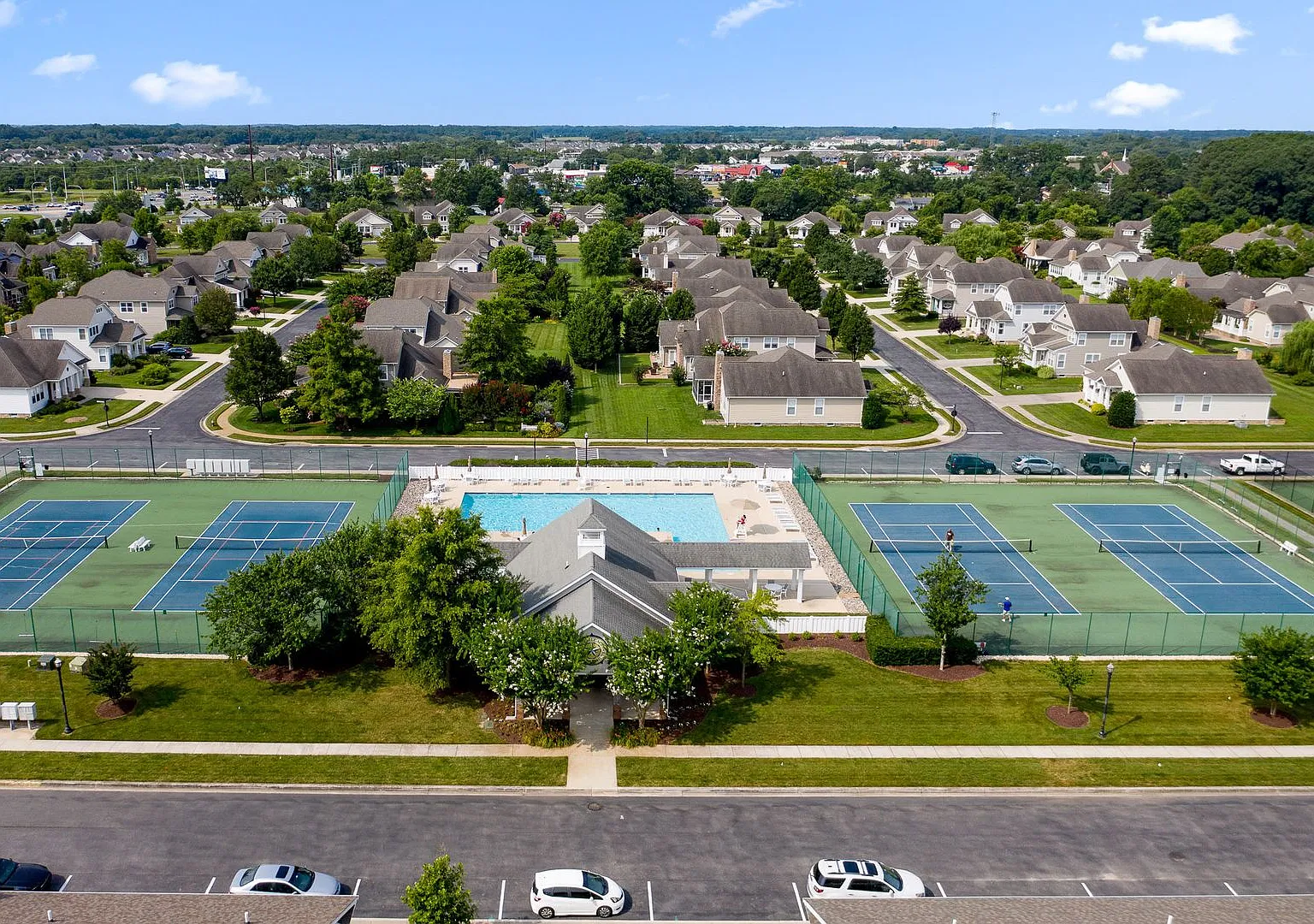 Village of 5 Points! Year Round condo - close to area beaches. — Photo 4