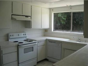 4th image of 1426 Val Vista St