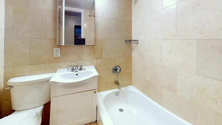 Rented by Bond New York | media 33