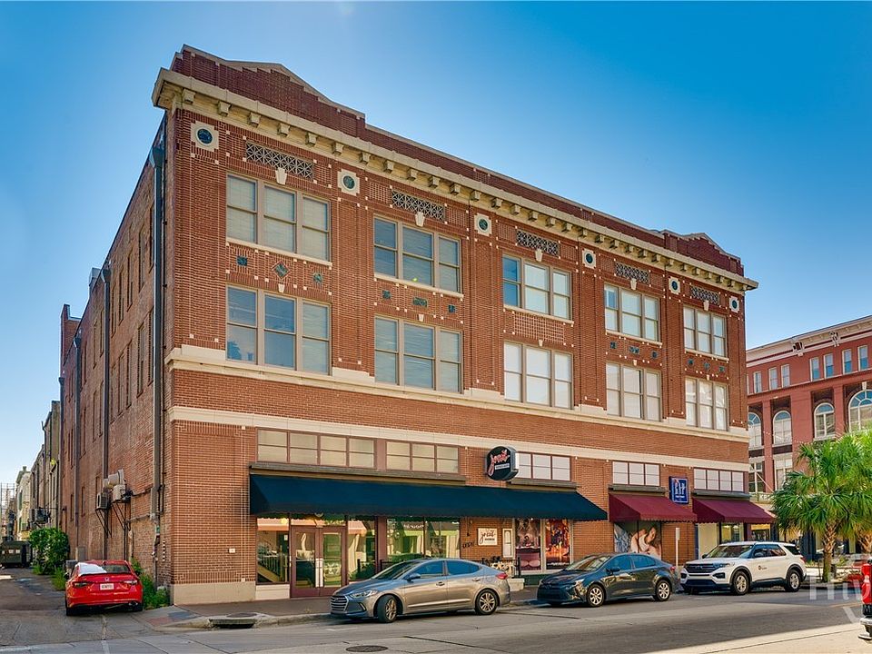 1st image of 122 W Broughton Street #305