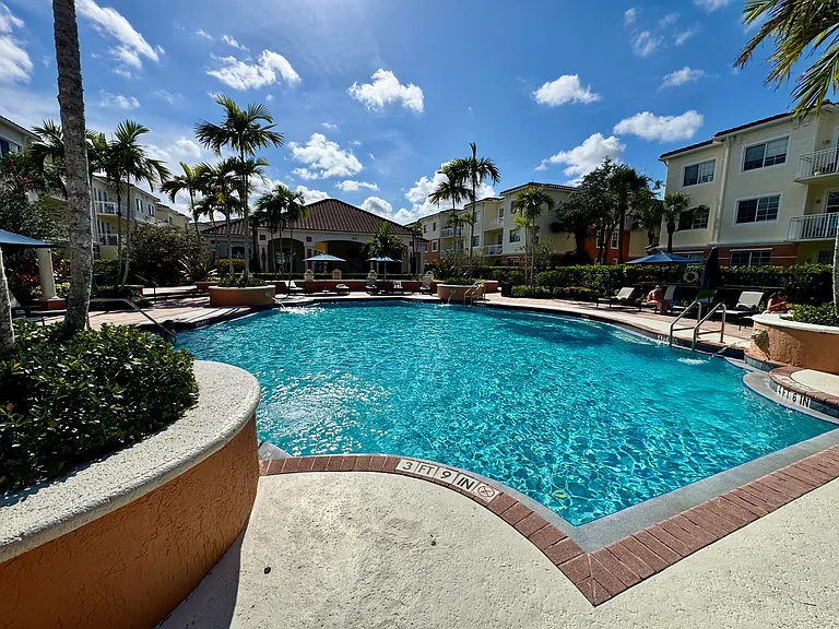 9857 Baywinds Dr #9210 — Photo 32