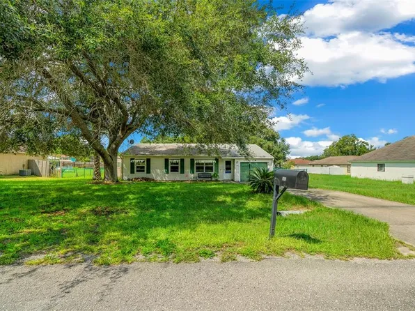 303 Oak Track Way, Ocala, FL 34472