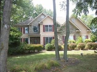 3 Stoney Brook Blvd, Newtown Square, PA 19073