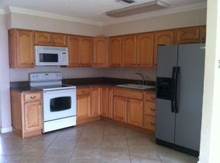 7470 Buchanan St, Hollywood, FL 33024
