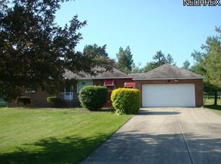 15891 Drake Rd, Strongsville, OH 44136