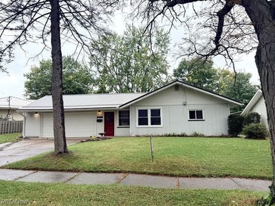 3086 Greenfield St NW, Warren, OH, 44485