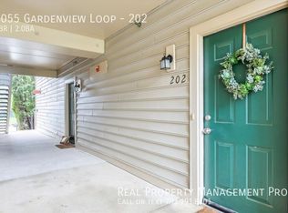 1055 Gardenview Loop APT 202, Woodbridge, VA 22191