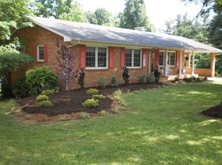 1411 Woodside Dr, Reidsville, NC 27320