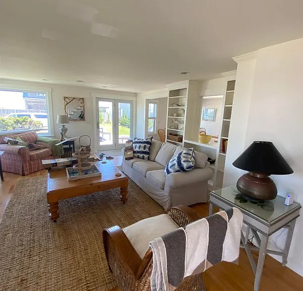 2188 Ocean Blvd — Photo 5