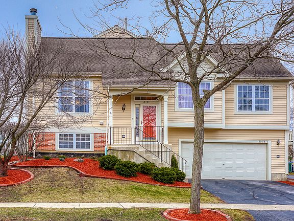 2nd image of 810 Essex Cir