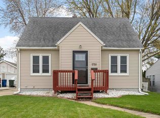 1720 Williston Ave, Waterloo, IA 50702