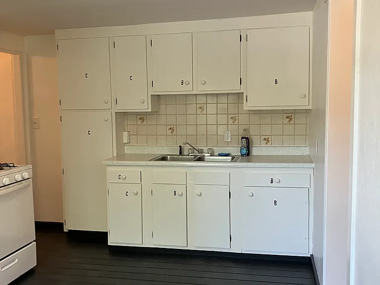 108 Park St #2B — Photo 8