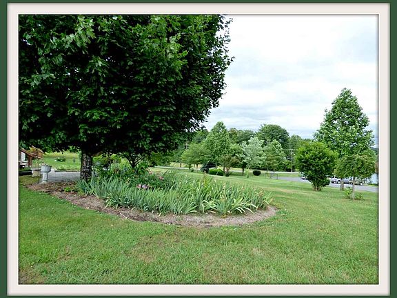 5th image of 3328 Iron Gate Dr