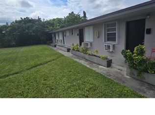 137 E Lucy St, Homestead, FL 33034