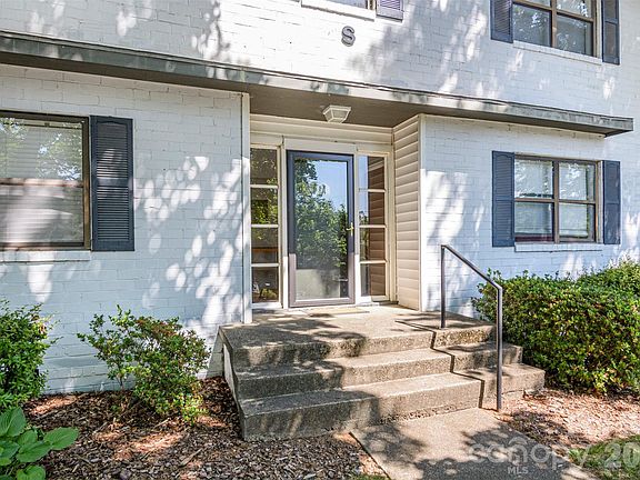 4th image of 615 Biltmore Ave