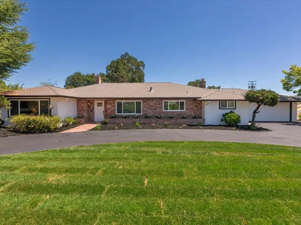 190 W San Martin Ave, San Martin, CA 95046