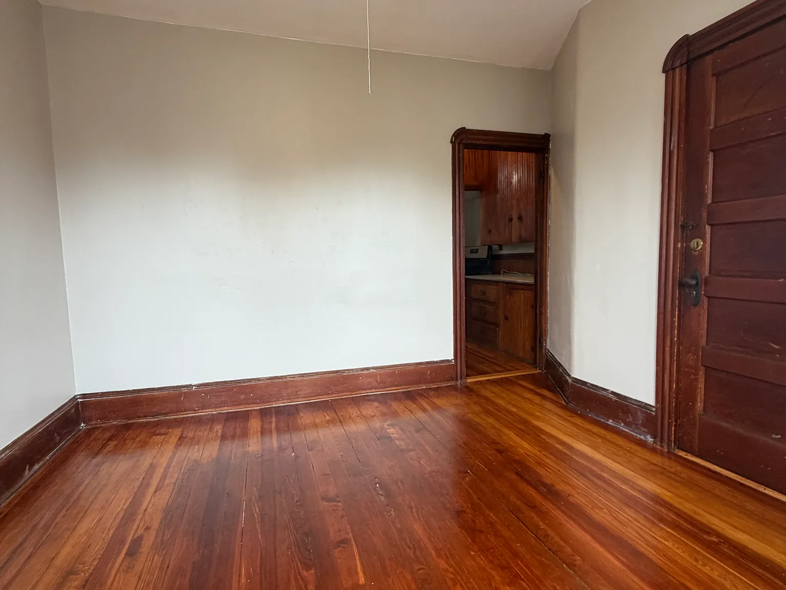 1 bed, 600 sqft, $1,300 — Photo 2