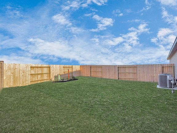 4th image of 21038 Bay Village Dr #A