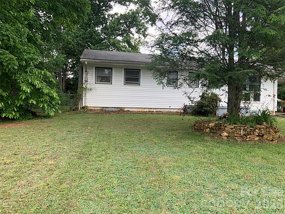 2nd image of 37 Hartshorn Dr