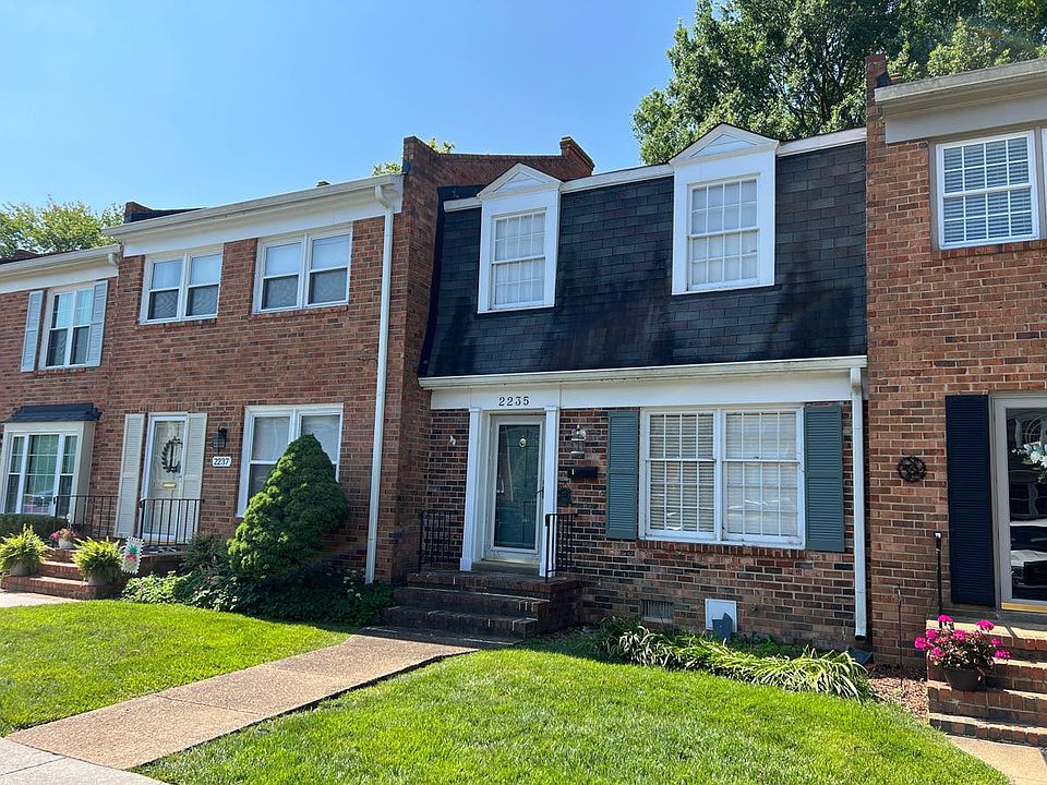 2nd image of 2235 Kingsbrook Dr