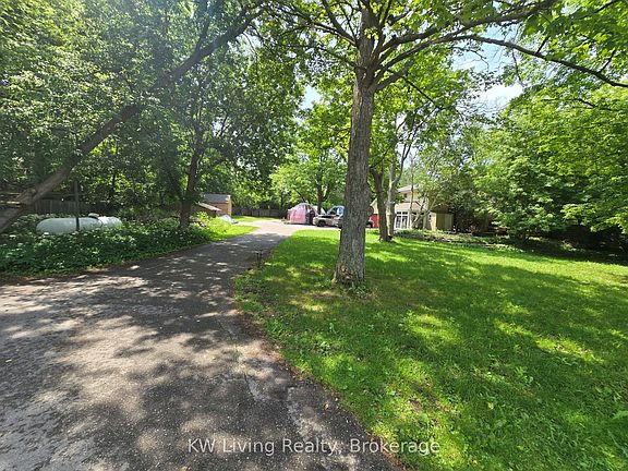 4th image of 1 Campbell Ct