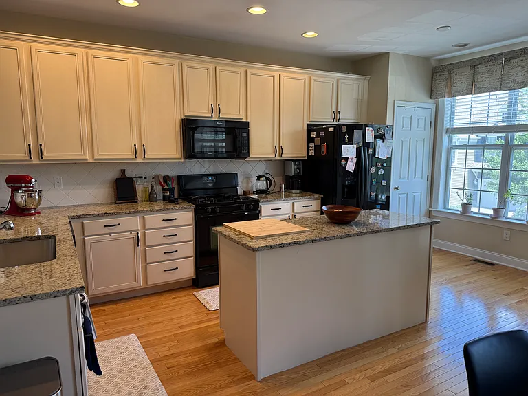 6 Corning Fairbanks Way — Photo 14