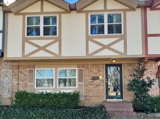 458 Westview Ter, Arlington, TX 76013