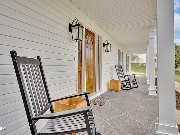 4th image of 1416 Upland Ave