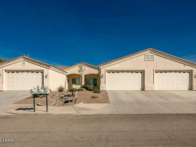 1292 Vaquero Dr #101 — Photo 1