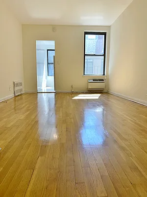 Rented by Paley Management | media 4