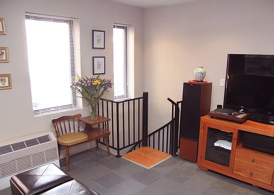 Sold by Better Homes & Gardens FH Realty | media 15