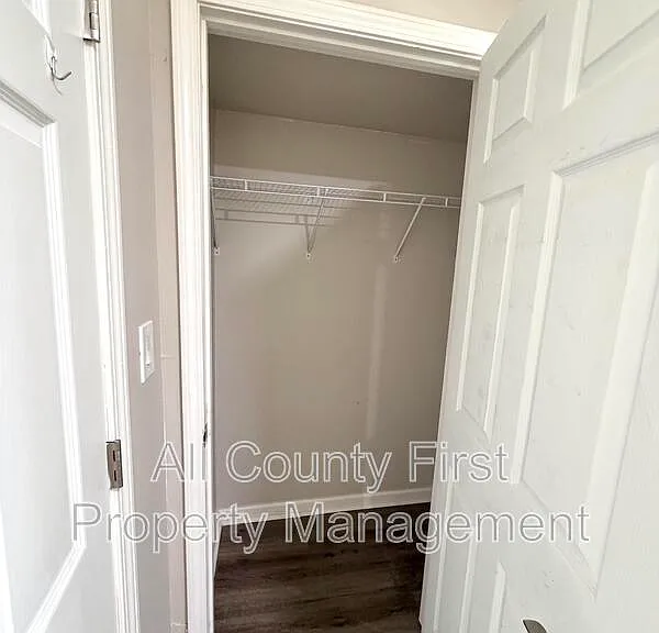 1093 Fayetteville Rd SE — Photo 15
