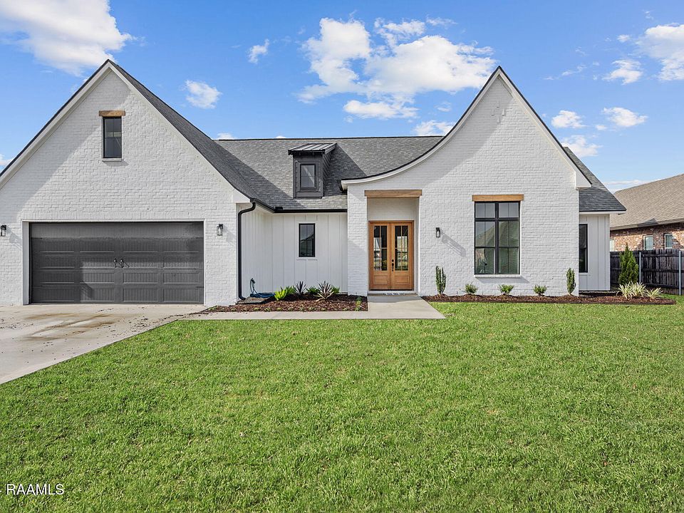 1st image of 308 Sugar Creek Ln