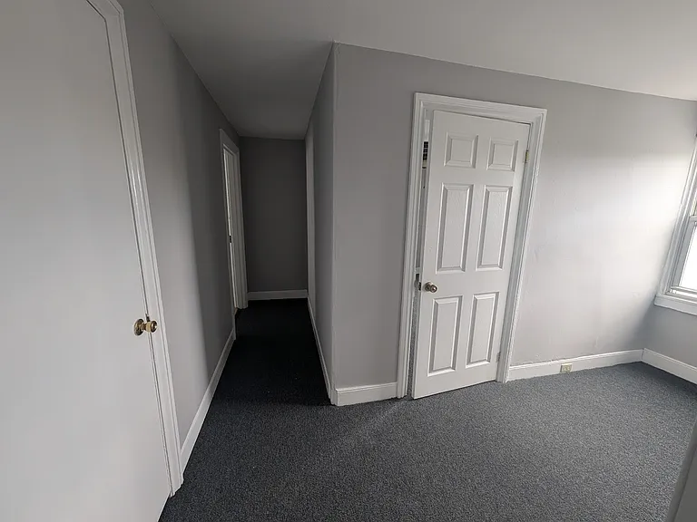 10 Randall St — Photo 9