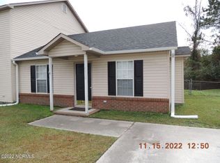 2110 Brandymill Ln, Jacksonville, NC 28546