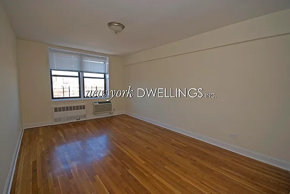 Rented by New York Dwellings LLC | media 28