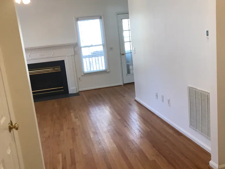 1513 Oakboro Dr — Photo 12