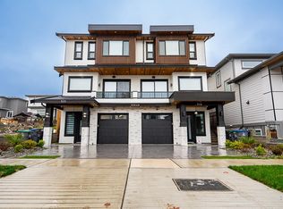 16649 18a Ave #101, Surrey, BC V3Z 1A2