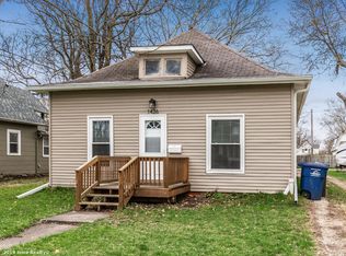 1426 31st St, Des Moines, IA 50311
