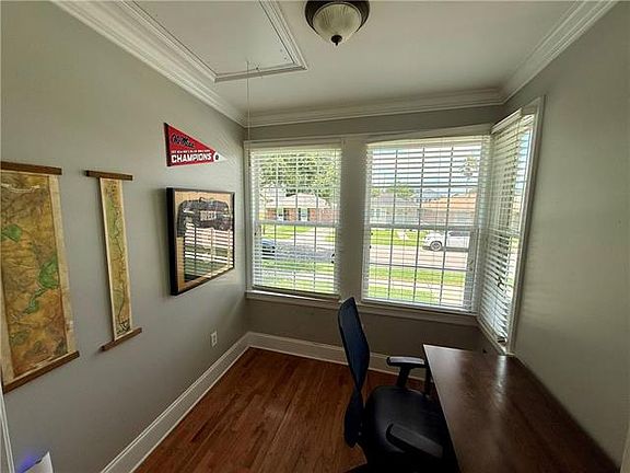 4th image of 5949 Louisville St