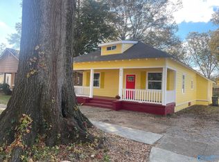 215 8th Ave SW, Decatur, AL 35601