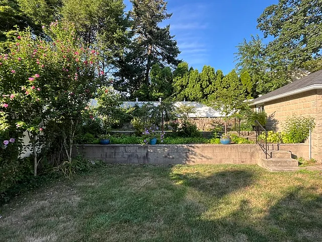 35 Sanborn Ave #2 — Photo 55